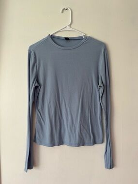 Light blue ribbed long sleeve
